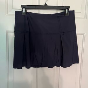 Lulu lemon skirt with built in shorts